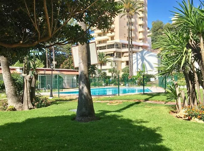 By Meatina טורמולינוס