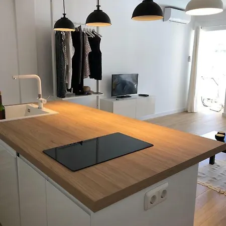 By Meatina * Τορρεμολίνος