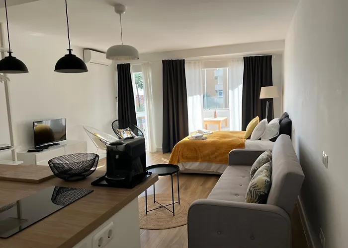 By Meatina Apartamento Torremolinos